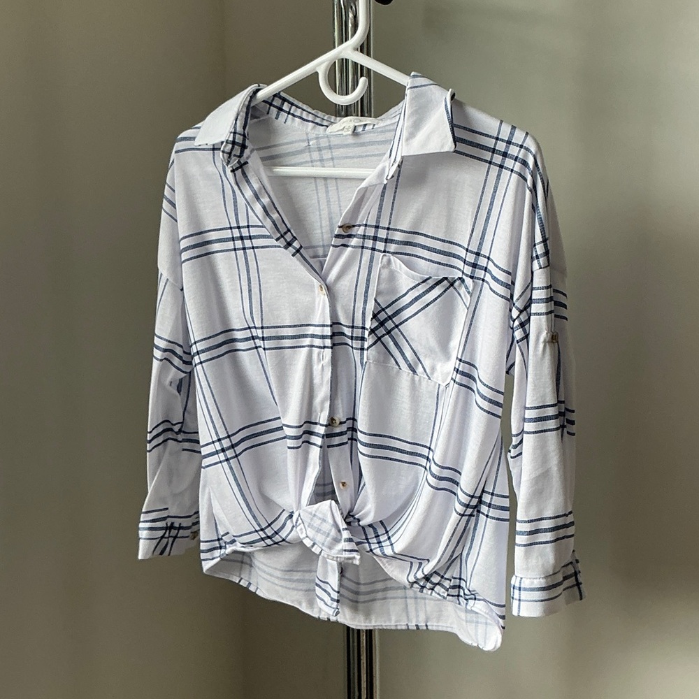 Eden & Olivia White and Blue Plaid Button-Down Shirt
